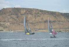 Rokas Milevičius ir &bdquo;Brunel&ldquo; komanda sėkmingai startavo regatoje aplink pasaulį &bdquo;Volvo Ocean Race&ldquo; 2014 m. spalio 11 d. 