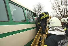 Autobuso ir sunkvežimio avarija &Scaron;ilutėje