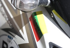 Sutuoktiniai suomis Denas ir ispanė Lola keliauja po pasaulį motociklais
