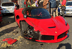 „Ferrari LaFerrari“ avarija Budapešte (2015)