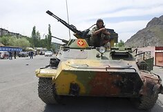 Uzbekai bėga iš Kirgizijos