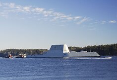 Moderniausias amerikiečių eskadrinis minininkas &bdquo;USS Zumwalt&ldquo; &ndash; nematomas radarams