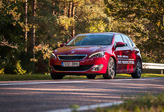 2000 km žygis i&scaron; Vilniaus į Paryžių su 30 metų senumo &bdquo;Peugeot 305&ldquo; ir naujuoju 308