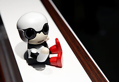 &bdquo;Toyota&ldquo; ketina pasiūlyti rinkoje puodelio dydžio &scaron;nekantį robotą vardu &bdquo;Kirobo Mini&ldquo;