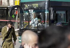 Sprogimas Jeruzalės autobusų stotelėje