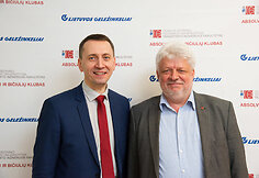 Klubo koordinatorius Giedrius Garbinčius ir VGTU Akademinės integracijos ir plėtros prorektorius prof. Alfredas Laurinavičius