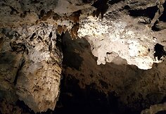 Demanovo slėnio stalagmitų ir stalaktitų Laisvės urvas