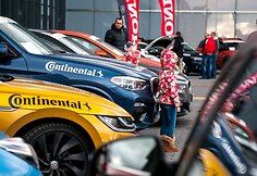  &bdquo;Lietuvos metų automobilio 2018&ldquo; dalyviai vie&scaron;ėjo Kaune, prie &bdquo;Megos&ldquo;