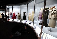 Paroda atidaryta Vašingtone, „Smithsonian“ nacionaliniame istorijos muziejuje.