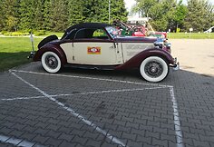 Istorinių automobilių, pagamintų iki 1945 metų, sąskrydis Lenkijoje