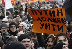 I&scaron;radingiausi demonstrantų plakatai ir kaukės