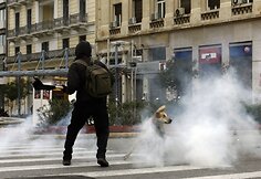 Studentų ir dėstytojų protestas prie&scaron; vyriausybę 2010 m. sausio 9 d.