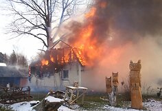 Gaisras sunaikino visą šeimos turtą.
