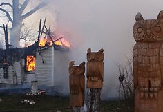 Gaisras sunaikino visą šeimos turtą.