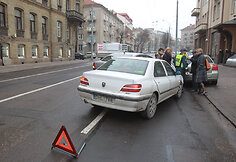 Trijų automobilių avarija