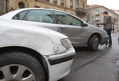 Trijų automobilių avarija