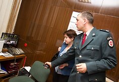 Vilija Aleknaitė Abramikienė ir komisariato l.e.p. Vie&scaron;osios policijos skyriaus vadovo pareigas Rolandas Mala&scaron;kevičius