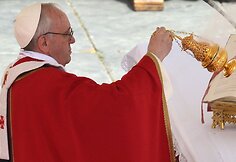 Popiežius Pranciškus Verbų sekmadienio mišiose bei procesijoje