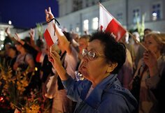Akimirka i&scaron; protesto