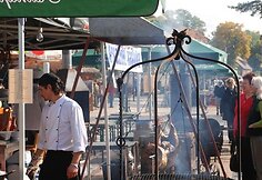 Šventėje „Palangos stalas 2008“ žiūrovai galėjo paragauti rudeniškų gėrybių.
