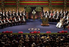 Vaizdas iš Stokholmo koncertų salėje vykusios Nobelio taikos premijos įteikimų ceremonijos