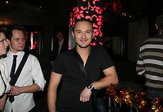 Dainininkas Donatas Baumila žino, kaip pozuoti fotografams.