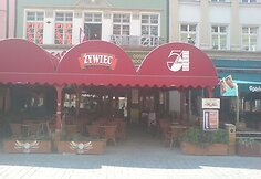 aprašomas zywiec baras