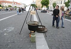 Šeštadienio vakarą kultūros projekto „Tebūnie naktis“ organizatoriai vilioja sostinėje pasigrožėti daugybe ypatingų meno projektų.