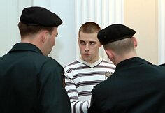 Kaip nusikalstamo susivienijimo vadovas minimas V.Kriukovas.