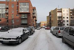 Pensininkų mašina judėjo Sakalų gatve.