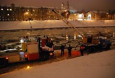 Visureigio traukimo i&scaron; Neries operacija