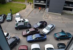 &bdquo;Siunčiame fotografijas i&scaron; &scaron;iandienos ryto nuotykių&ldquo;, &ndash; lai&scaron;kelio su nuotraukomis redakcija sulaukė i&scaron; J.Jasinskio gatvėje 16C įsikūrusio verslo centro darbuotojų.