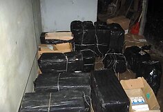 Sulaikytame automobilyje &bdquo;Opel&ldquo; buvusios kontrabandinės cigaretės.