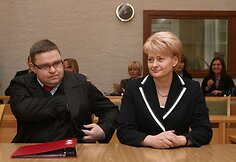 Eurokomisarė Dalia Grybauskaitė pateikė pareiškinius dokumentus Vyriausiajai rinkimų komisijai