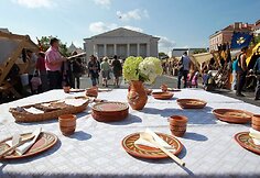 Šv.Baltramiejaus mugėje atgimsta senieji miesto amatai.