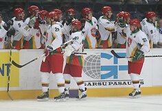 9:3 Lietuvos ledo ritulio rinktinė sutriuškino savo varžovus ir iškovojo pirmąją pergalę.