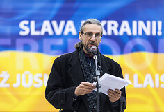 Mitingas skirtas remti Ukrainos kovą už laisvę. &Scaron;ūkis: &bdquo;Slava Ukraini! Už jūsų ir mūsų laisvę!&ldquo;