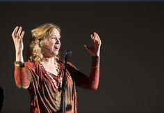 Liv Ullmann