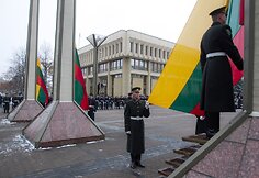 Vėliavos pakėlimo ceremonija.