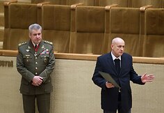 Edmundui Ganusauskui įteikta padėka