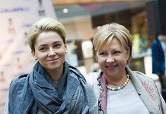 Agnė Jagelavičiūtė ir jos mama Nijole Jagelavičienė