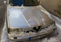 Apgadintas automobilis Vilniaus Ligoninės gatvėje.
