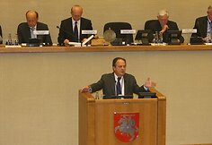 Akimirkos i&scaron; sesijos atidarymo Vilniuje, Seimo rūmuose.