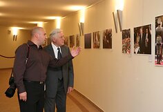 De&scaron;imt metų Prezidento poste i&scaron;buvęs Valdas Adamkus baigdamas kadenciją atsisveikina su žiniasklaida.