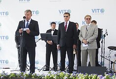 Prasidėjo Vilniaus intermodalinio terminalo statybos.