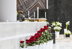 Atsisveikinimas su Juozu Ruolia Olandų laidojimo namuose