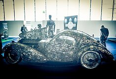 &bdquo;Giants of Steel&ldquo; plieninių skulptūrų ekspozicija Frankfurte