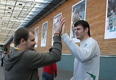 Lietuvos vyrų krep&scaron;inio rinktinės fotografo Tomo Tumalovičiaus parodos atidaryme dalyvavo ne tik rinktinės sirgaliai, tačiau ir patys krep&scaron;ininkai.