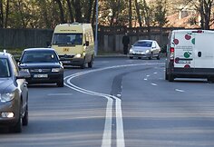 Vilniaus gatvėse padaugėjo vie&scaron;ajam transportui skirtų eismo juostų.