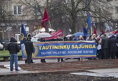 Profsąjungos mitingas prie Seimo.
